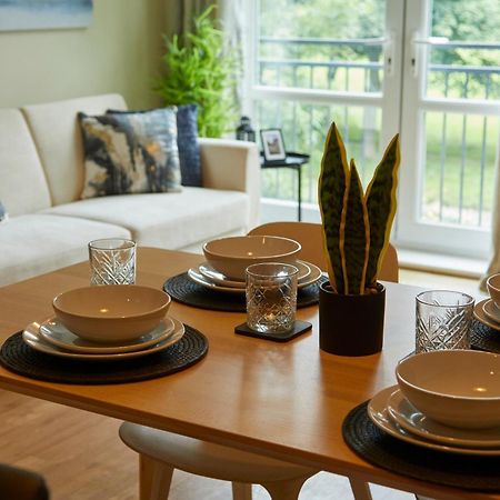 Stylish 2-Bedroom Apartment With Free Parking Галіфакс Екстер'єр фото